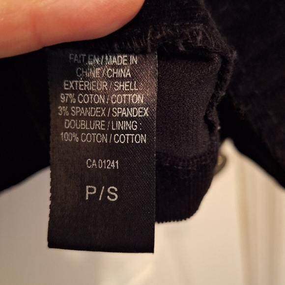 Blazer - Picture 4 of 4